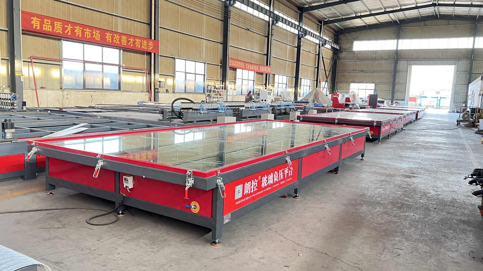 Vacuum Lamination Table for Honeycomb Panels in the production workshop